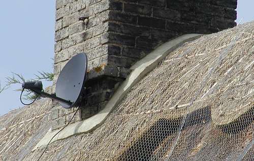 Thatching - cemented chimney