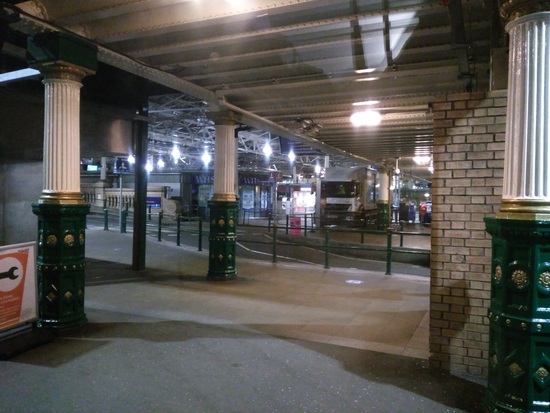 Edinburgh Waverley in the wee small hours